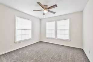 105 Live Oak St, Baytown, TX 77520 - Photo 15