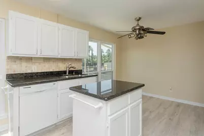13 Mariner Village Drive, Seabrook, TX 77586 - Photo 25