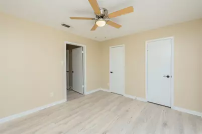 13 Mariner Village Drive, Seabrook, TX 77586 - Photo 37