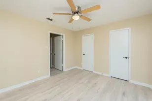 13 Mariner Village Dr, Seabrook, TX 77586 - Photo 37