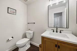 111 N Bimini Twist Cir, The Woodlands, TX 77375 - Photo 21