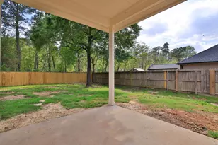 1241 Chateau Woods Pkwy Dr, Conroe, TX 77385 - Photo 33