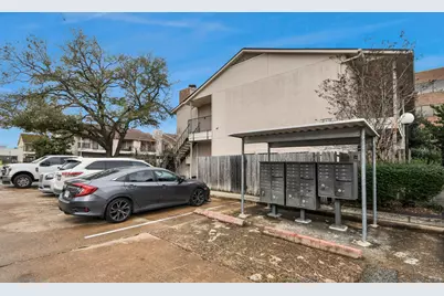 1818 Augusta Drive #14, Houston, TX 77057 - Photo 3