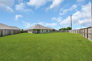 4802 Penton Mdw Ln, Rosharon, TX 77583 - Photo 3