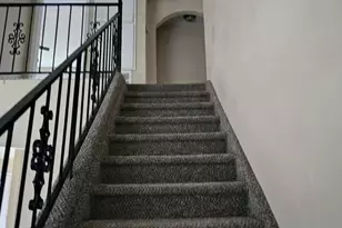 8715 Valley Ledge Dr, Houston, TX 77078 - Photo 7