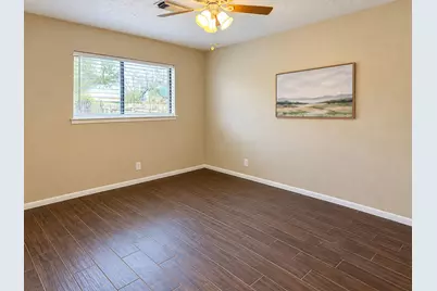 3115 Edgewood, Dickinson, TX 77539 - Photo 9