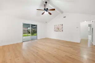 11906 Pompano Ln, Houston, TX 77072 - Photo 5