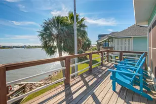 83 Dolphin Ln, Freeport, TX 77541 - Photo 27