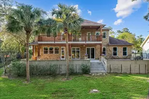 713 Bayou Crest Dr, Dickinson, TX 77539 - Photo 3