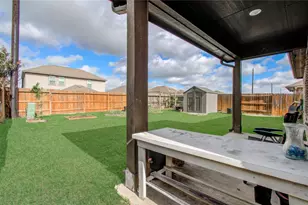 5126 Victory Shores Ln, Rosharon, TX 77583 - Photo 37