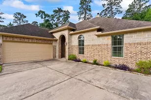 754 Forest Ln Dr, Conroe, TX 77302 - Photo 3