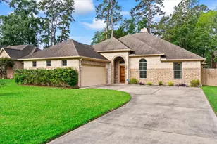 754 Forest Ln Dr, Conroe, TX 77302 - Photo 1