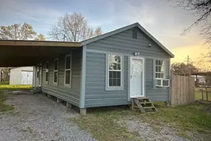 2115 Bonnie St, Orange, TX 77630 - Photo 1