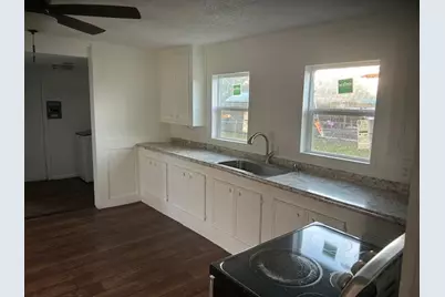 2115 Bonnie Street, Orange, TX 77630 - Photo 7