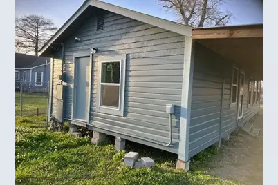 2115 Bonnie Street, Orange, TX 77630 - Photo 27