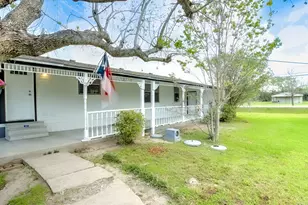 2516 Loch Lomond St, Highlands, TX 77562 - Photo 31