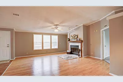 2516 Loch Lomond Street, Highlands, TX 77562 - Photo 13