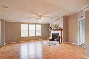 2516 Loch Lomond St, Highlands, TX 77562 - Photo 13
