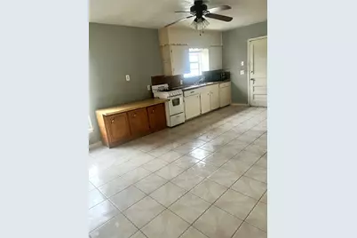 504 American Street, Baytown, TX 77520 - Photo 7