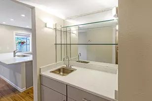 1500 Sandy Springs Unit 35 Rd, Houston, TX 77042 - Photo 7