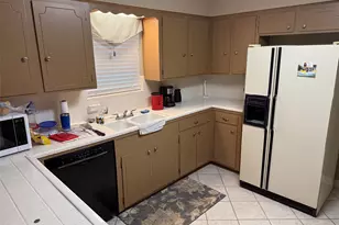 342 Still Forest St, Liberty, TX 77575 - Photo 7