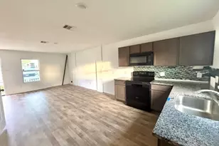 17051 Marie Vlg Dr, Conroe, TX 77306 - Photo 5