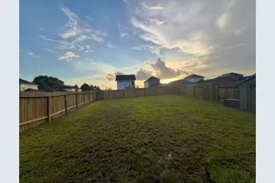 17051 Marie Village Drive, Conroe, TX 77306 - Photo 15
