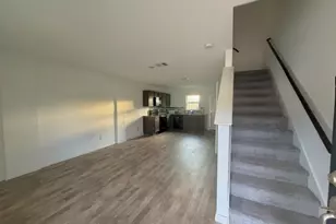 17051 Marie Vlg Dr, Conroe, TX 77306 - Photo 3