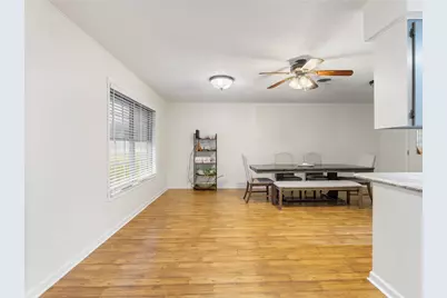 202 W West Street, El Campo, TX 77437 - Photo 11