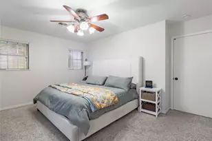 202 W West St, El Campo, TX 77437 - Photo 23