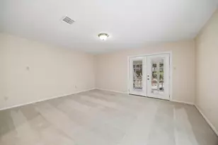 2310 Mill Lake Dr, Kingwood, TX 77339 - Photo 13