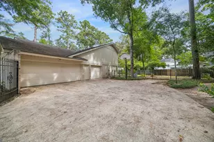 2310 Mill Lake Dr, Kingwood, TX 77339 - Photo 29