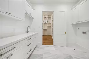 830 Azalea St, Houston, TX 77018 - Photo 23