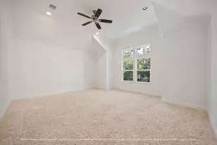 224 E 27th St, Houston, TX 77008 - Photo 15