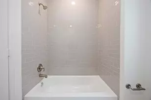 224 E 27th St, Houston, TX 77008 - Photo 21