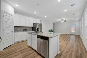 112 Wedgewood Trce Ln, La Porte, TX 77571 - Photo 9