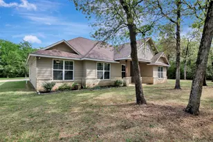 1196 Evelyn Ct, Franklin, TX 77856 - Photo 3