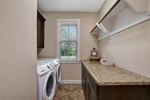 1196 Evelyn Ct, Franklin, TX 77856 - Photo 31