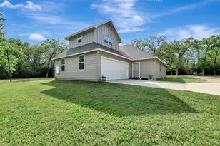 1196 Evelyn Ct, Franklin, TX 77856 - Photo 39