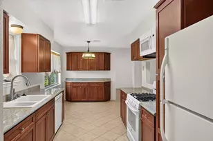 61 Lebrun Ct, Galveston, TX 77551 - Photo 11
