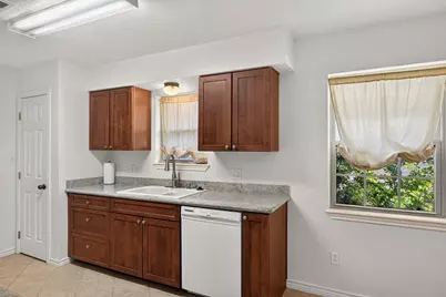 61 Lebrun Court, Galveston, TX 77551 - Photo 13