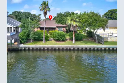 61 Lebrun Court, Galveston, TX 77551 - Photo 5