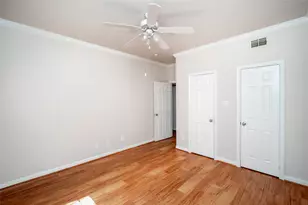 2255 Braeswood Park Dr, Houston, TX 77030 - Photo 15