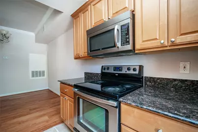 2255 Braeswood Park Drive #289, Houston, TX 77030 - Photo 11