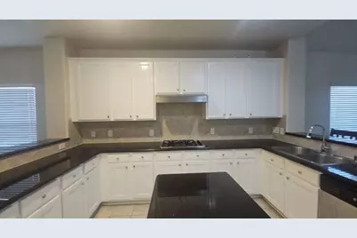 14902 Arvonshire Court, Houston, TX 77049 - Photo 7