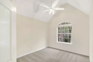 100 Piper Trace, The Woodlands, TX 77381 - Photo 29