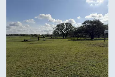 215 County Road 233, Hallettsville, TX 77964 - Photo 35