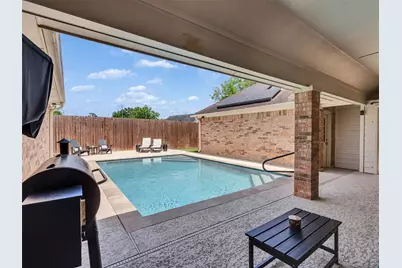 604 Westview Terrace Drive, Sealy, TX 77474 - Photo 9