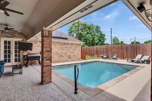 604 Westview Terrace Dr, Sealy, TX 77474 - Photo 7