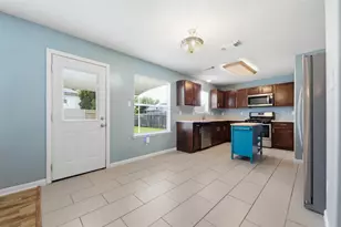 2446 Halstead Dr, Spring, TX 77386 - Photo 19